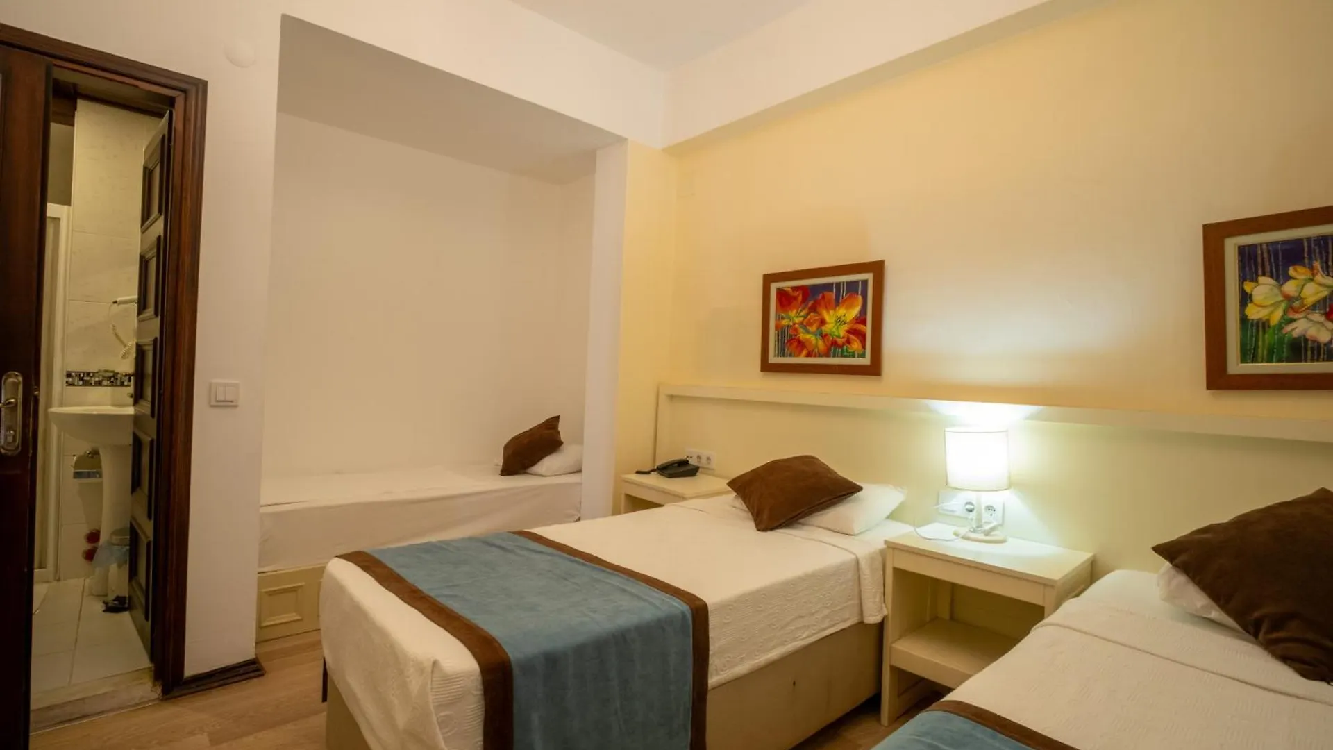 Dinc Pension Bodrum 3*,