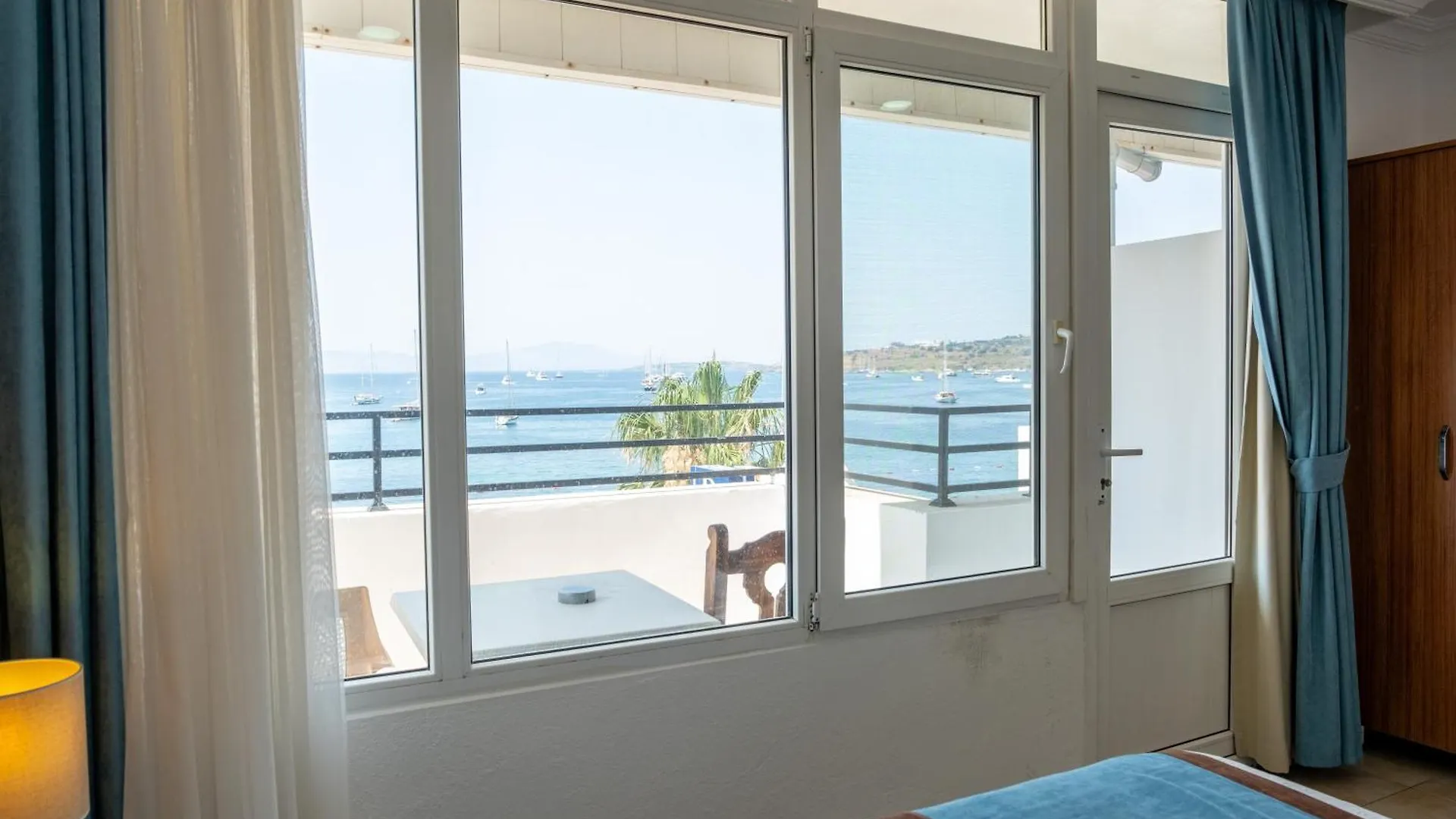 Dinc Pension Bodrum Bed & Breakfast