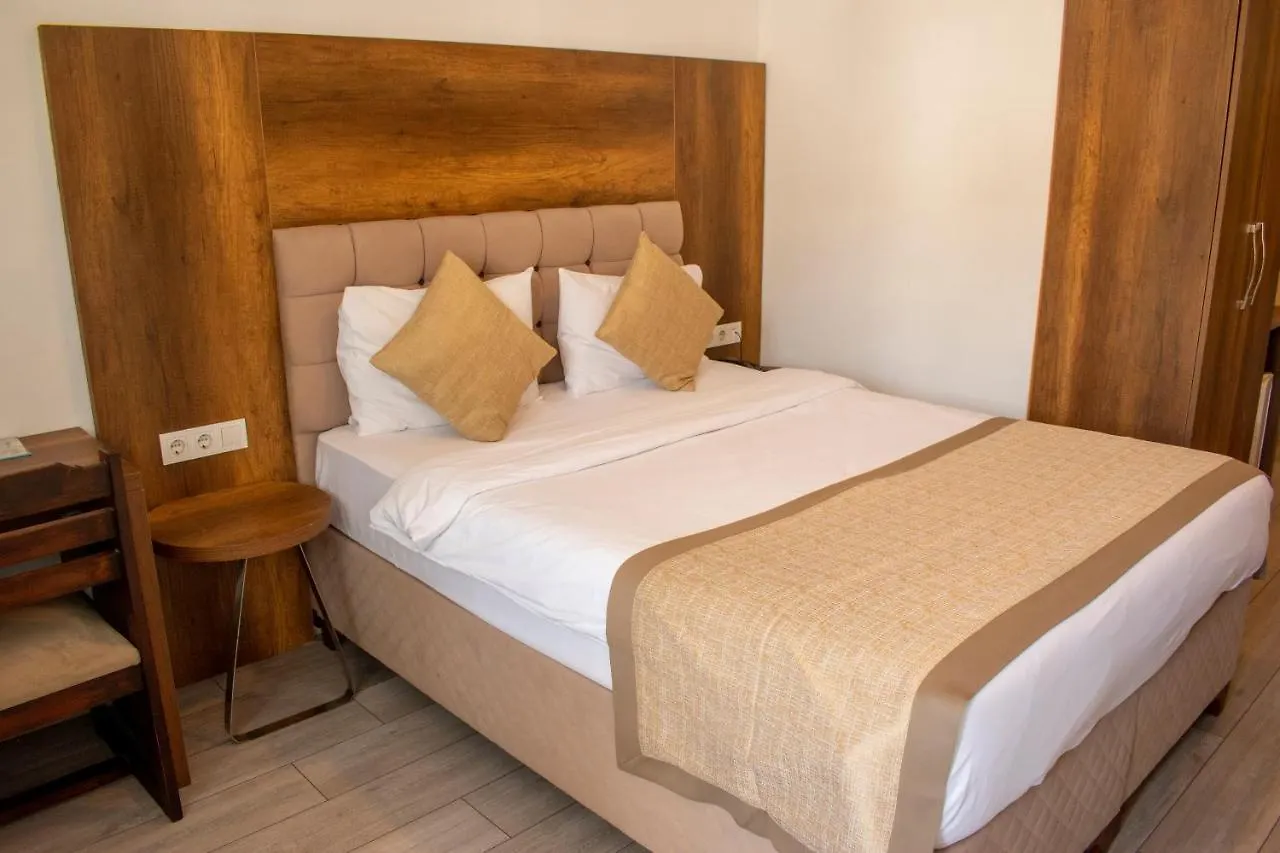 Dinc Pension Bodrum Bed & Breakfast